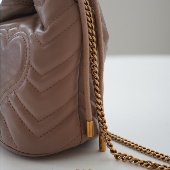 Gucci Matelasse Mini GG Marmont 2.0 Bucket Bag in Porcelain Rose - Picture 4 of 6